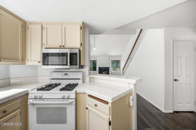 850 Vista Arriago, Camarillo, CA 93012
