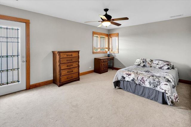 10952 Tanglewood Trails Drive, Yorkville, IL 60560
