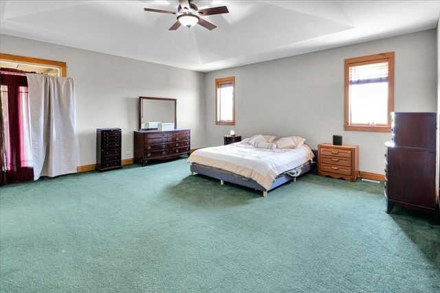 10952 Tanglewood Trails Drive, Yorkville, IL 60560