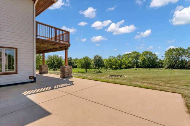 10952 Tanglewood Trails Drive, Yorkville, IL 60560