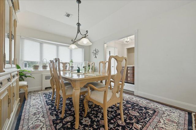 2953 Kinloch Road, Wantagh, NY 11793