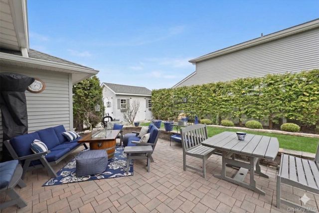 2953 Kinloch Road, Wantagh, NY 11793