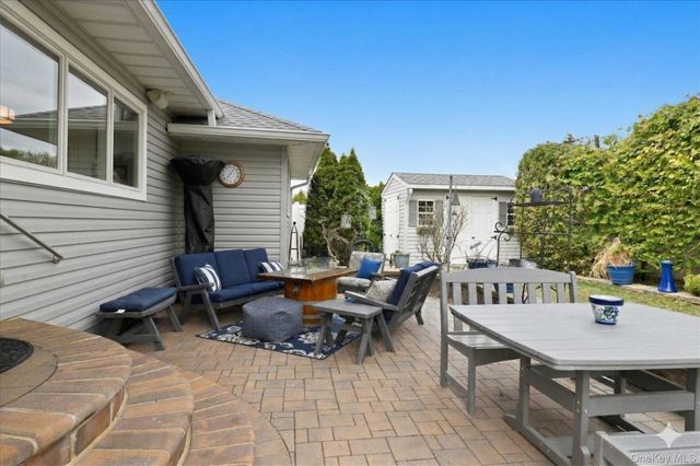 2953 Kinloch Road, Wantagh, NY 11793