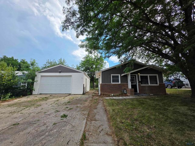 39 FAIRMONT BLVD, Rapid City, SD 57701