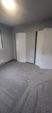39 FAIRMONT BLVD, Rapid City, SD 57701