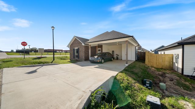 301 Paschall Boulevard, Mabank, TX 75147