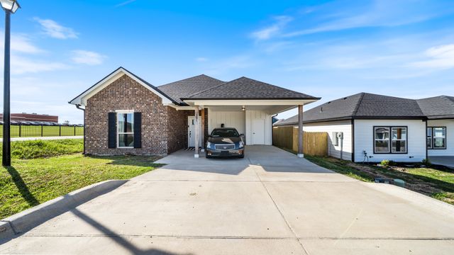 301 Paschall Boulevard, Mabank, TX 75147