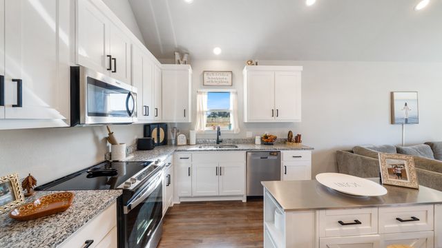 301 Paschall Boulevard, Mabank, TX 75147