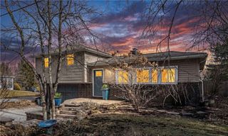 469 Mars Valencia Road, Adams Twp, PA 16059
