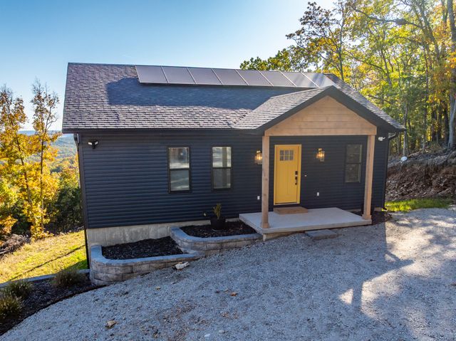 157 Rollin Pt, Branson West, MO 65737