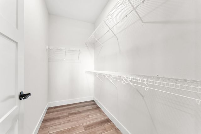 157 Rollin Pt, Branson West, MO 65737