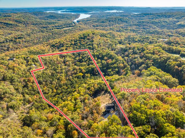 157 Rollin Pt, Branson West, MO 65737