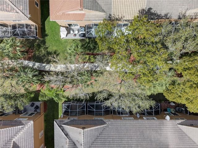 1594 Barcelona Way 5-18, Weston, FL 33327