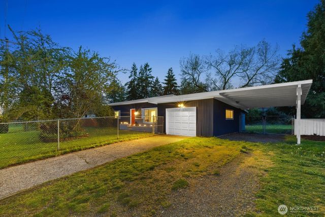 8826 S Sheridan Avenue, Tacoma, WA 98444