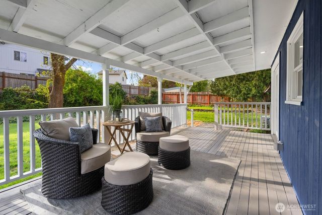 8826 S Sheridan Avenue, Tacoma, WA 98444