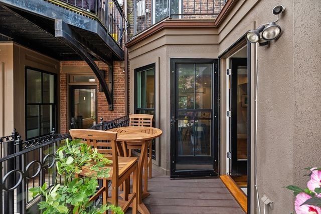 135 W. Concord St 1, Boston, MA 02118