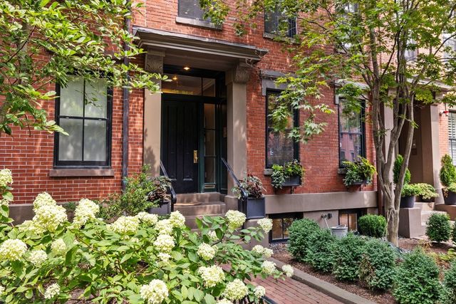 135 W. Concord St 1, Boston, MA 02118