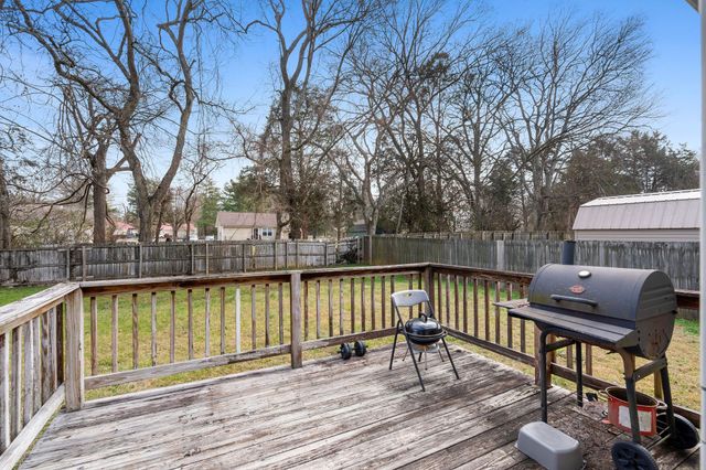 1224 Bolton Dr, Smyrna, TN 37167