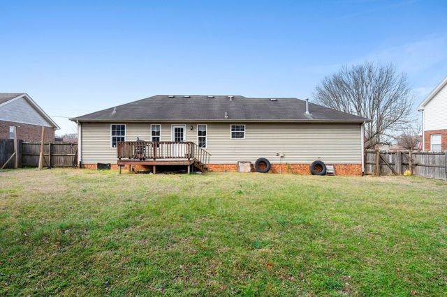 1224 Bolton Dr, Smyrna, TN 37167