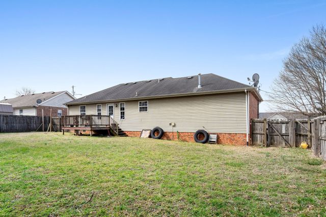 1224 Bolton Dr, Smyrna, TN 37167