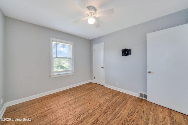 923 Lydia St 1, Louisville, KY 40217