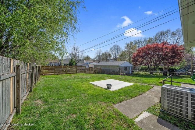 923 Lydia St 1, Louisville, KY 40217