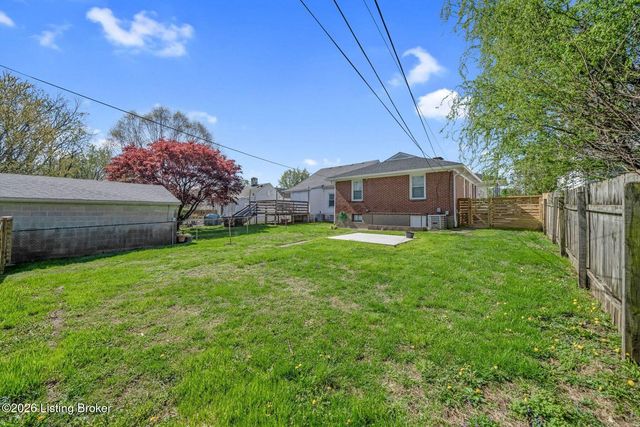 923 Lydia St 1, Louisville, KY 40217