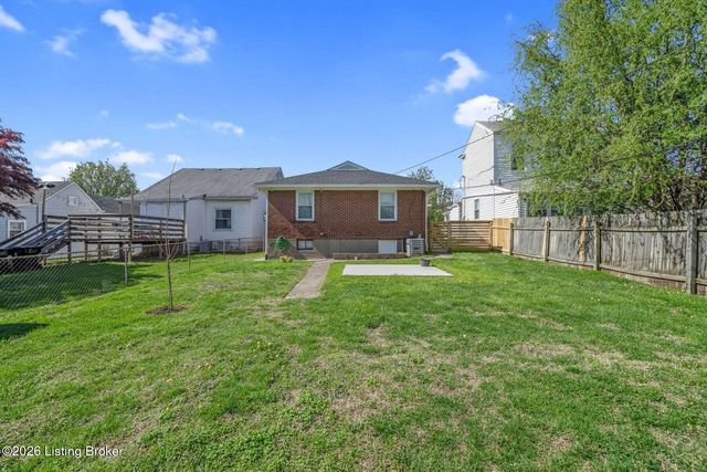 923 Lydia St 1, Louisville, KY 40217