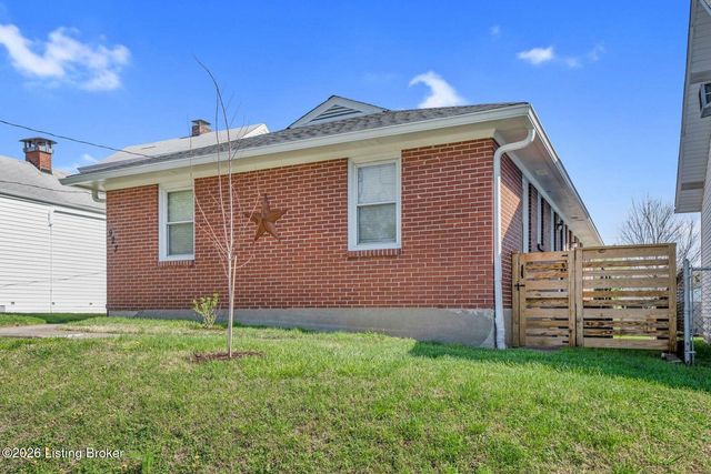 923 Lydia St 1, Louisville, KY 40217
