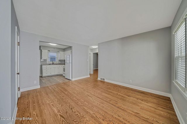 923 Lydia St 1, Louisville, KY 40217