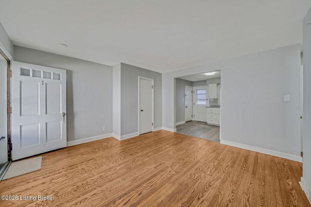923 Lydia St 1, Louisville, KY 40217