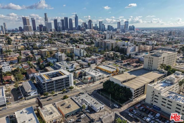 176 S Alvarado Street, Los Angeles, CA 90057