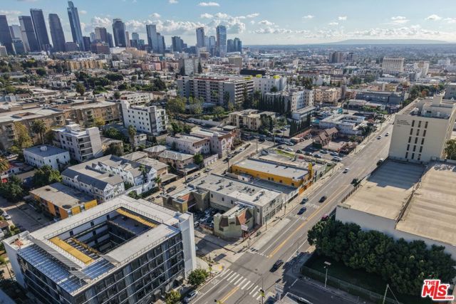 176 S Alvarado Street, Los Angeles, CA 90057