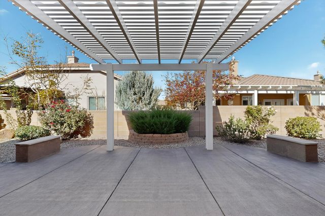 977 Salt Cedar Court, Bernalillo, NM 87004