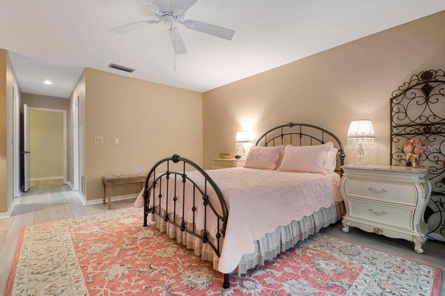 4699 CHANDLERS FORDE 23, Sarasota, FL 34235