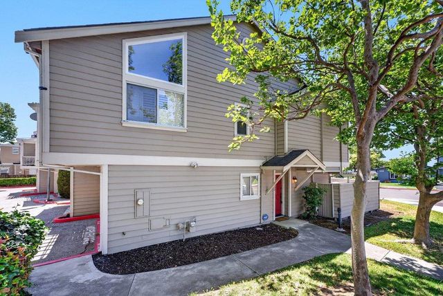 5534 Entrada Cedros, San Jose, CA 95123