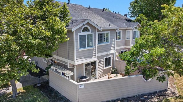 5534 Entrada Cedros, San Jose, CA 95123