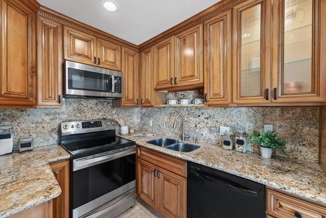 5534 Entrada Cedros, San Jose, CA 95123