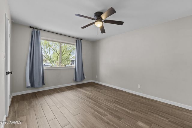 1229 E MANHATTON Drive, Tempe, AZ 85282