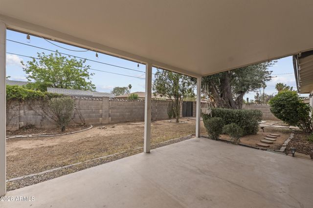 1229 E MANHATTON Drive, Tempe, AZ 85282