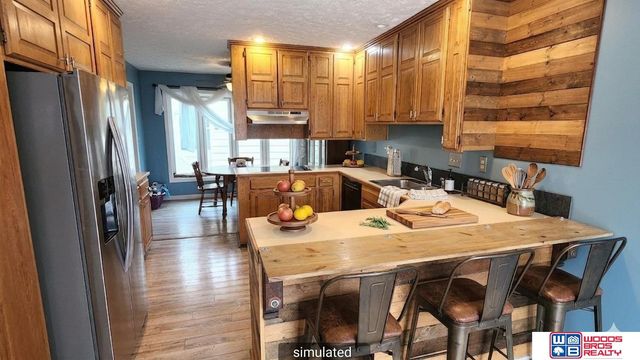 6805 Summerset Court, Lincoln, NE 68516