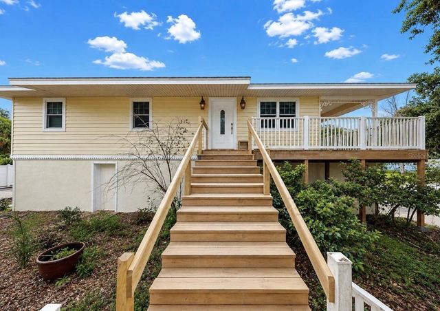 8017 MAYS AVENUE, Riverview, FL 33578