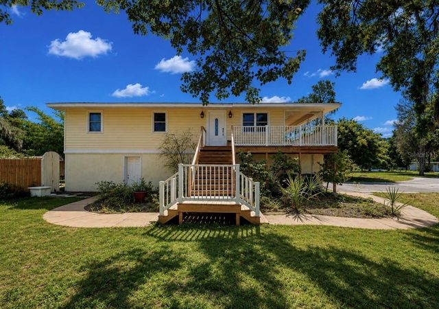 8017 MAYS AVENUE, Riverview, FL 33578