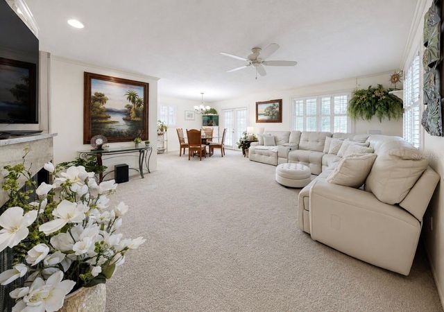 8017 MAYS AVENUE, Riverview, FL 33578