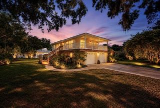 8017 MAYS AVENUE, Riverview, FL 33578