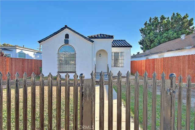 1622 E 88th, Los Angeles, CA 90002