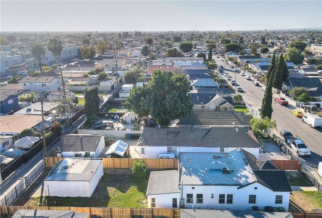 1622 E 88th, Los Angeles, CA 90002