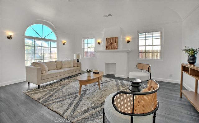 1622 E 88th, Los Angeles, CA 90002