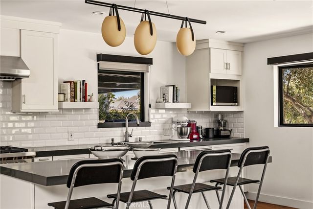 12668 Rose, Los Angeles, CA 90066