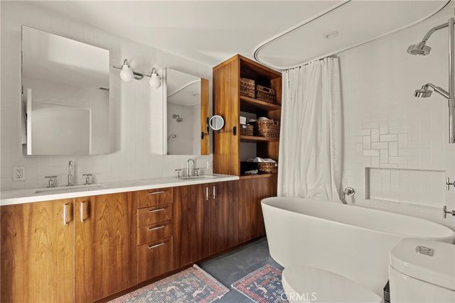 12668 Rose, Los Angeles, CA 90066